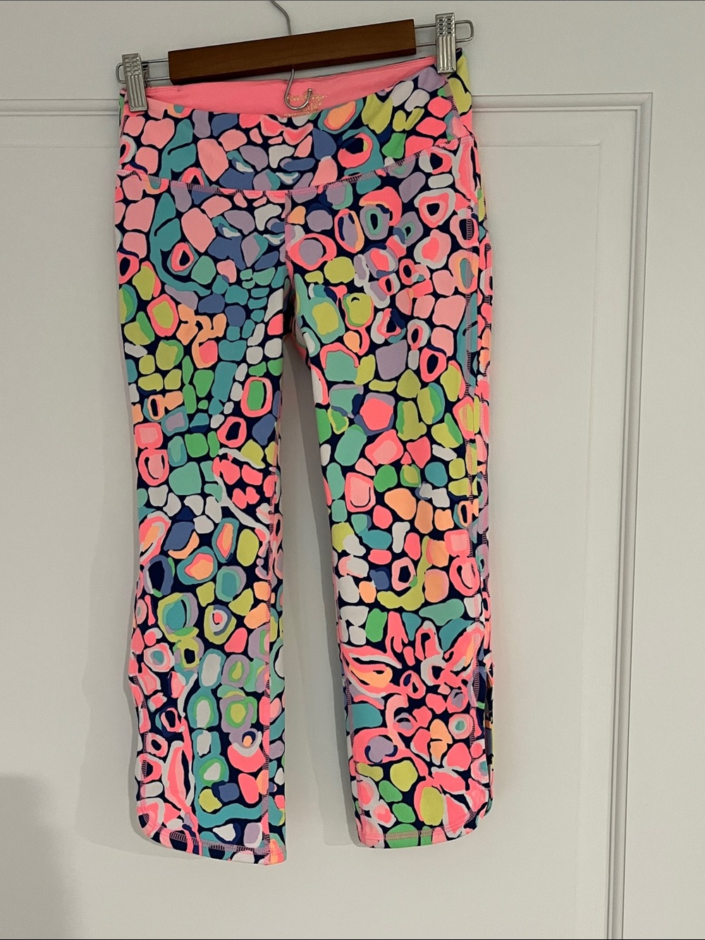 Lilly Pulitzer Girls Multicolor Capri Leggings with Neon Pink